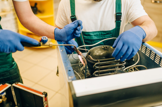 Fridge Repair Services